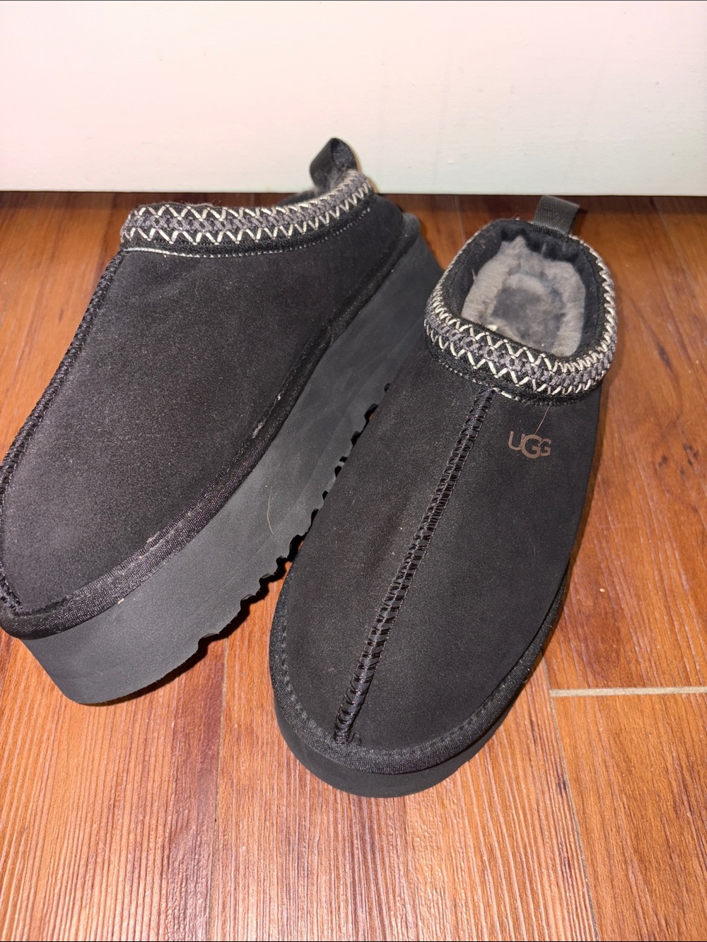 UGG Men’s Black Suede Slip-On Clog with Gray Shearling Trim